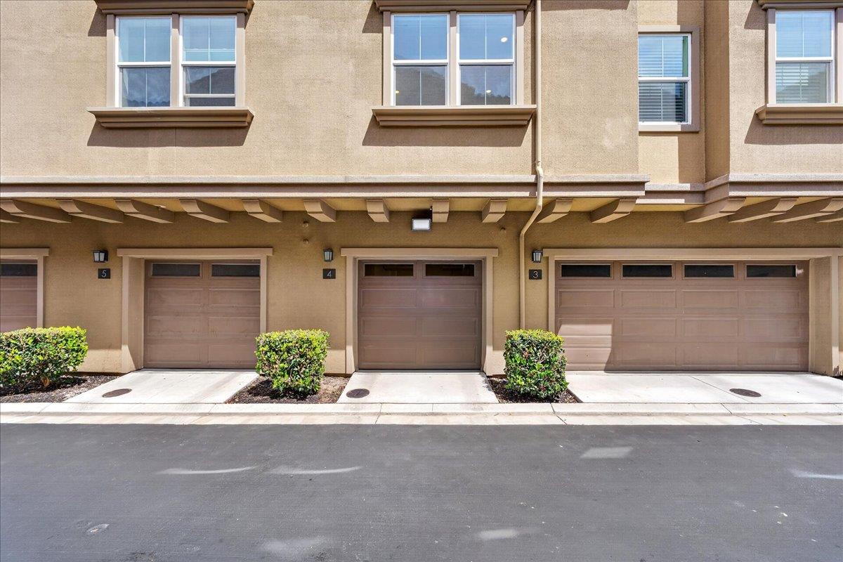 1340 Civic Center Drive 4