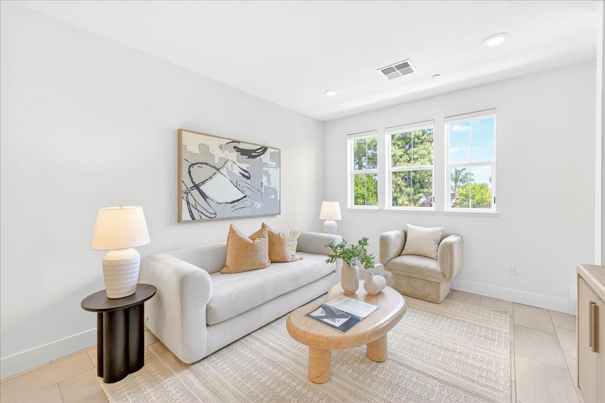 1340 Civic Center Drive 4