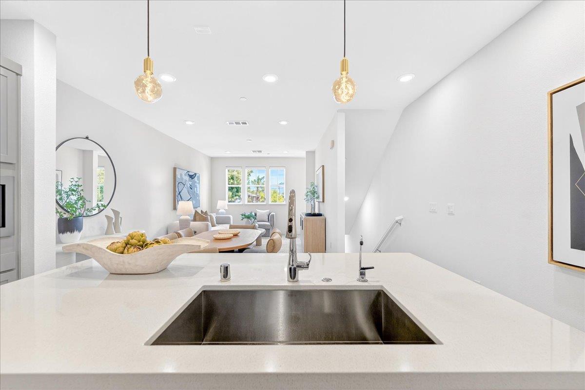 1340 Civic Center Drive 4