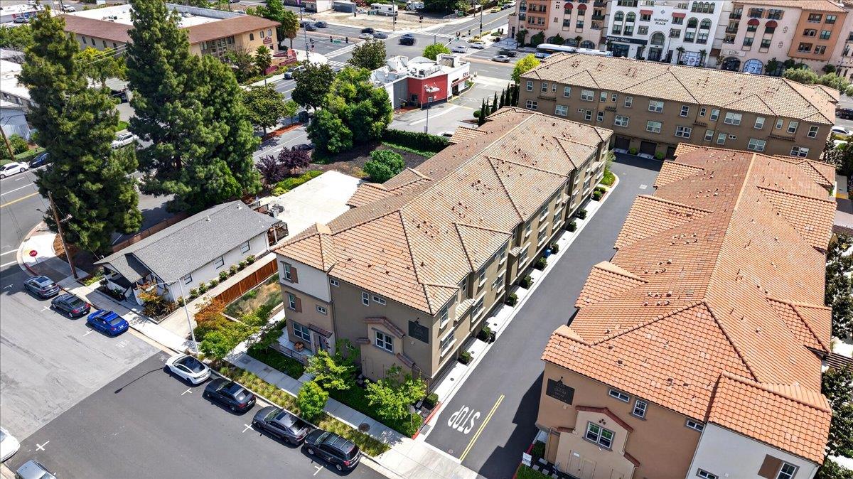 1340 Civic Center Drive 4