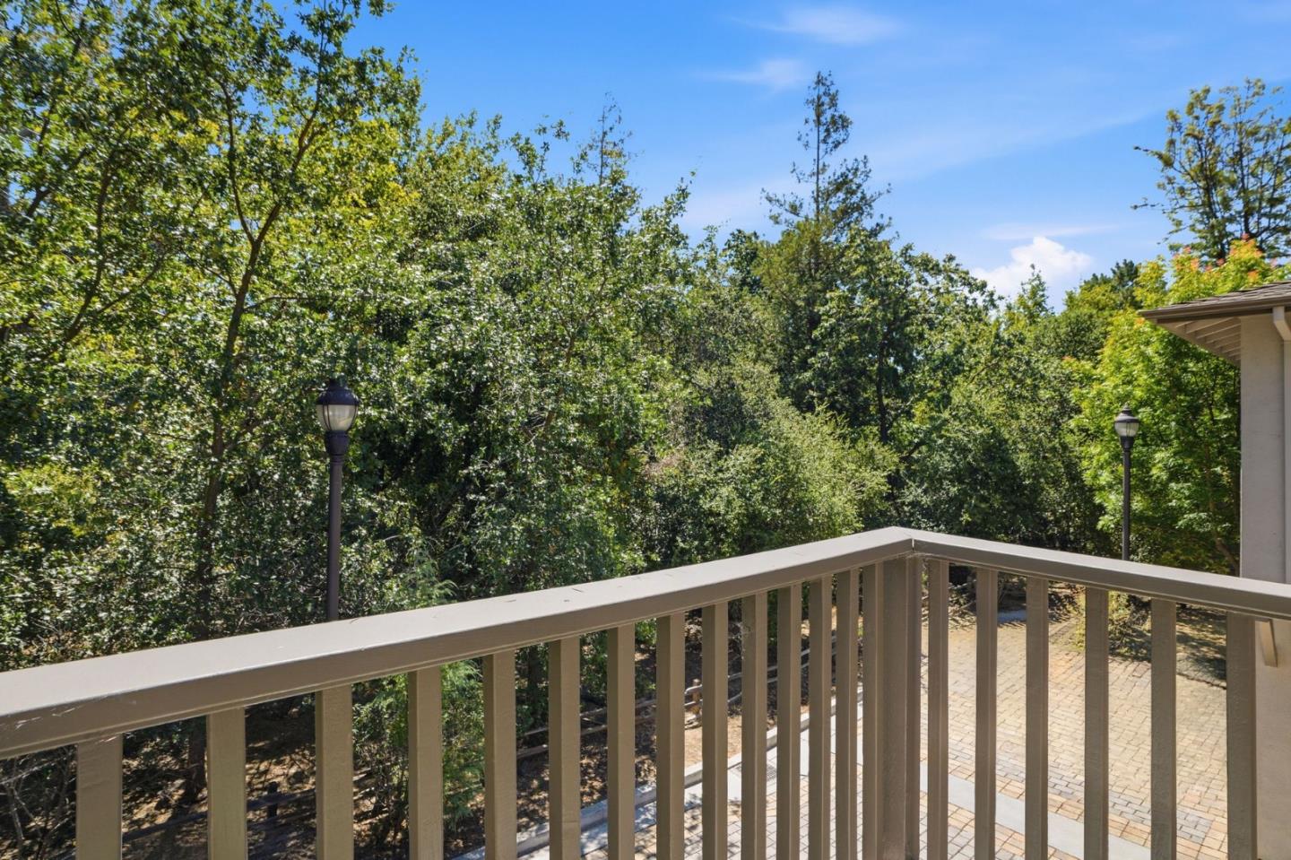 7201 Mockingbird PL