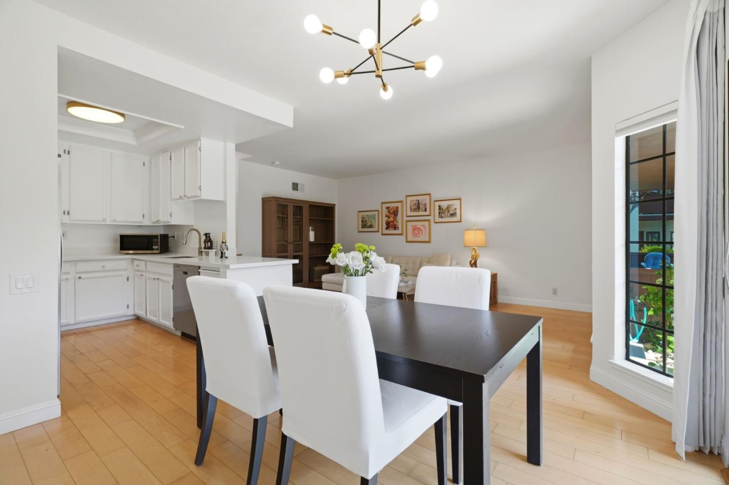 473 Costa Mesa TER C