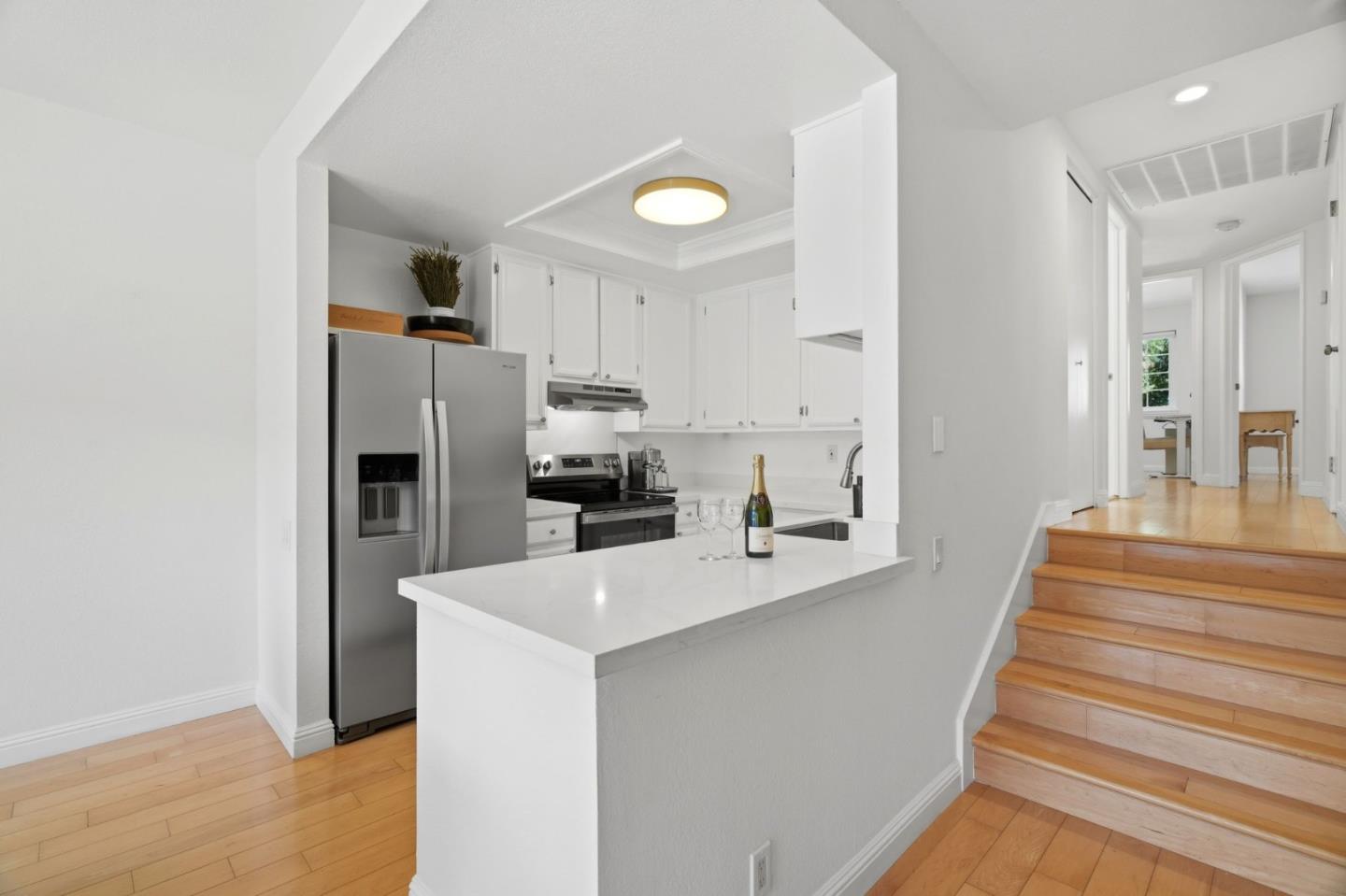 473 Costa Mesa TER C