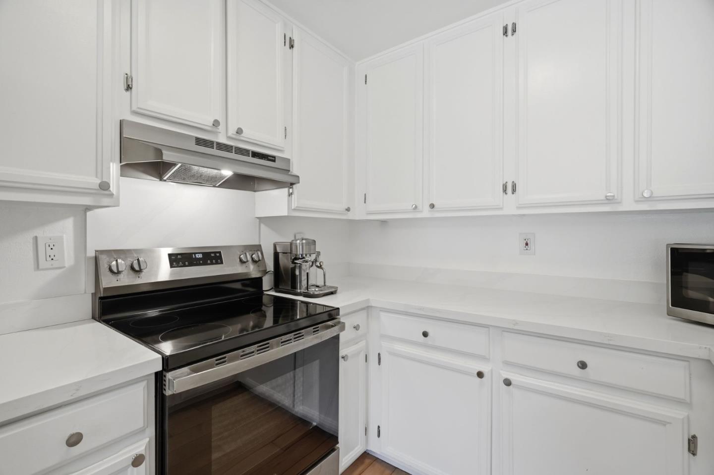 473 Costa Mesa TER C