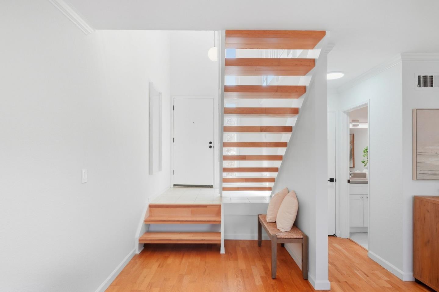 6640 Bunker Hill CT