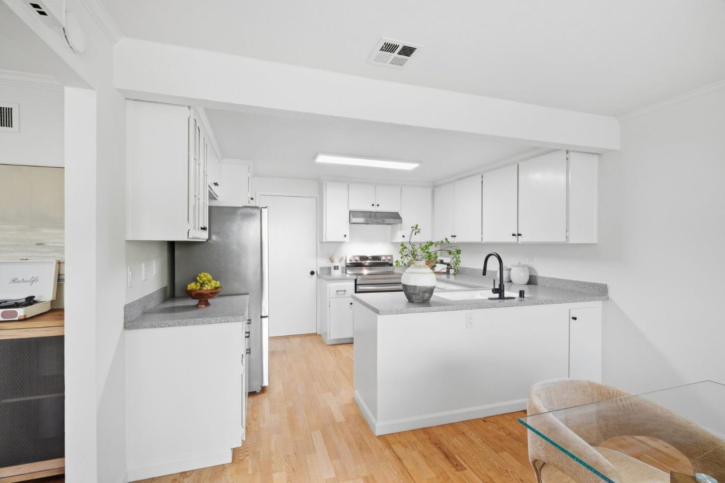 6640 Bunker Hill CT