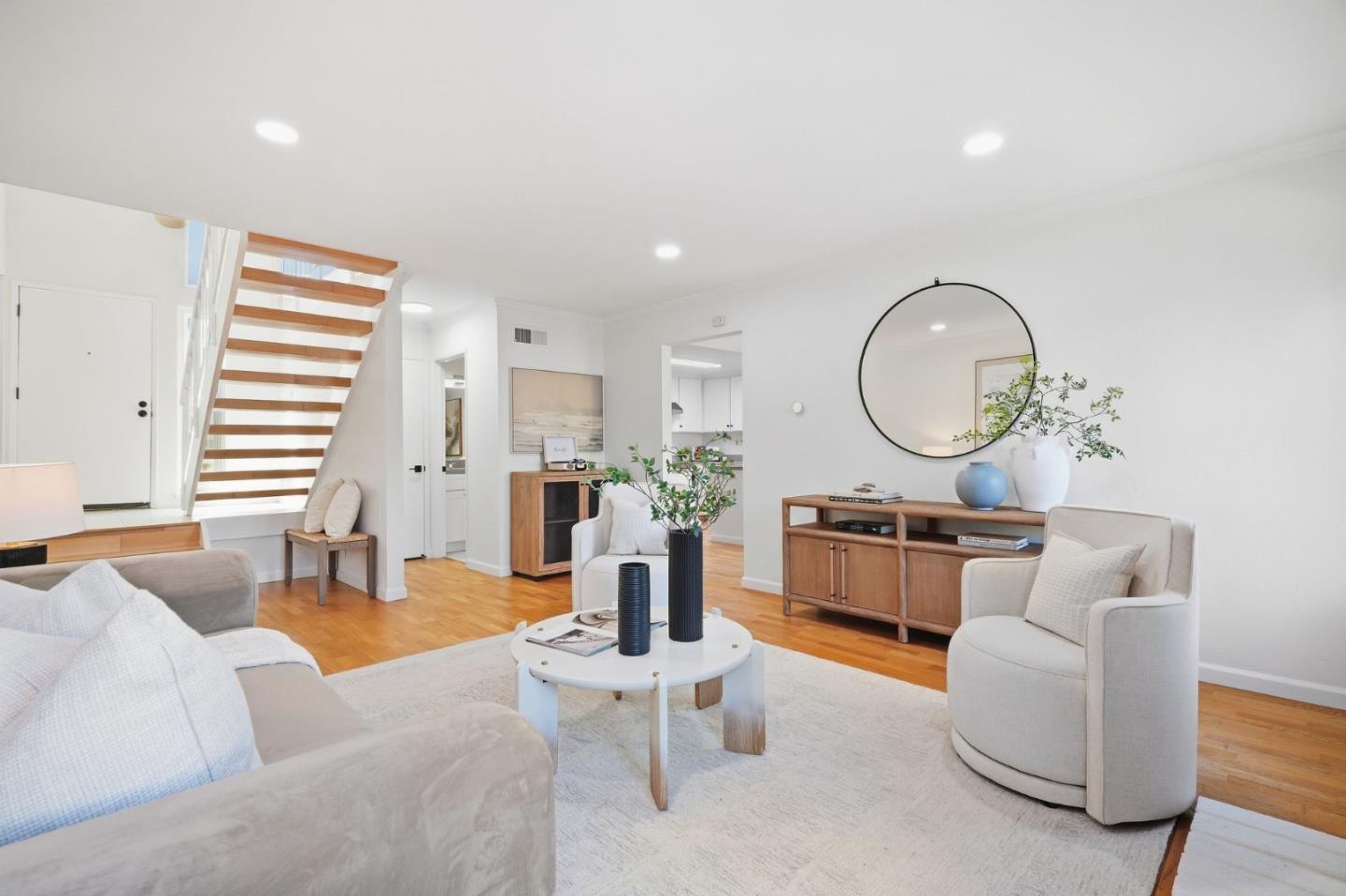 6640 Bunker Hill CT