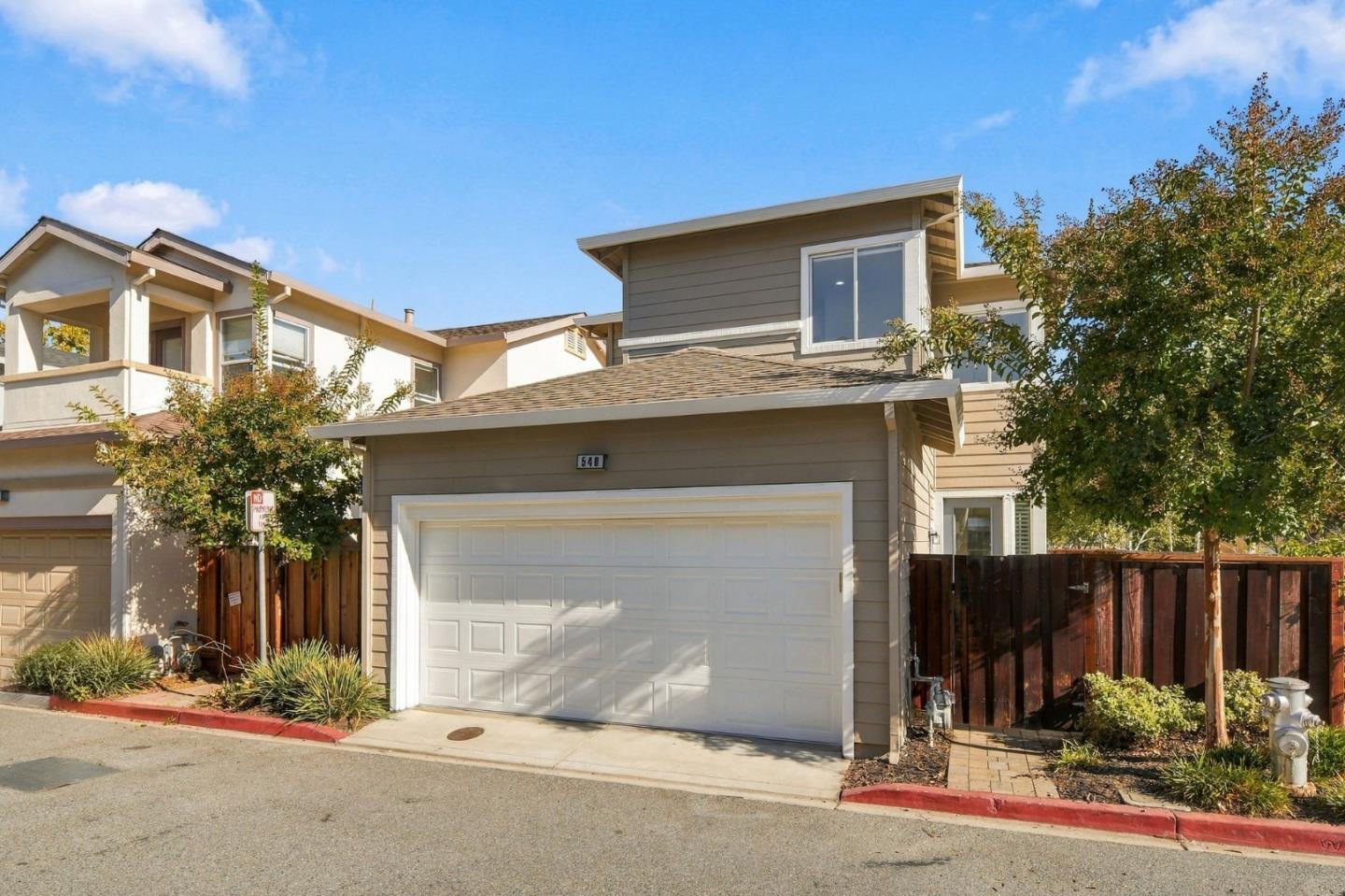 540 Minton LN