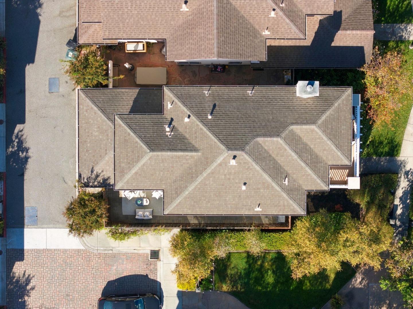540 Minton LN