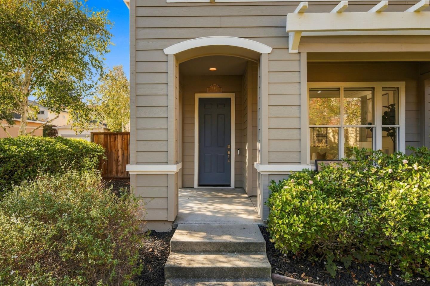 540 Minton LN