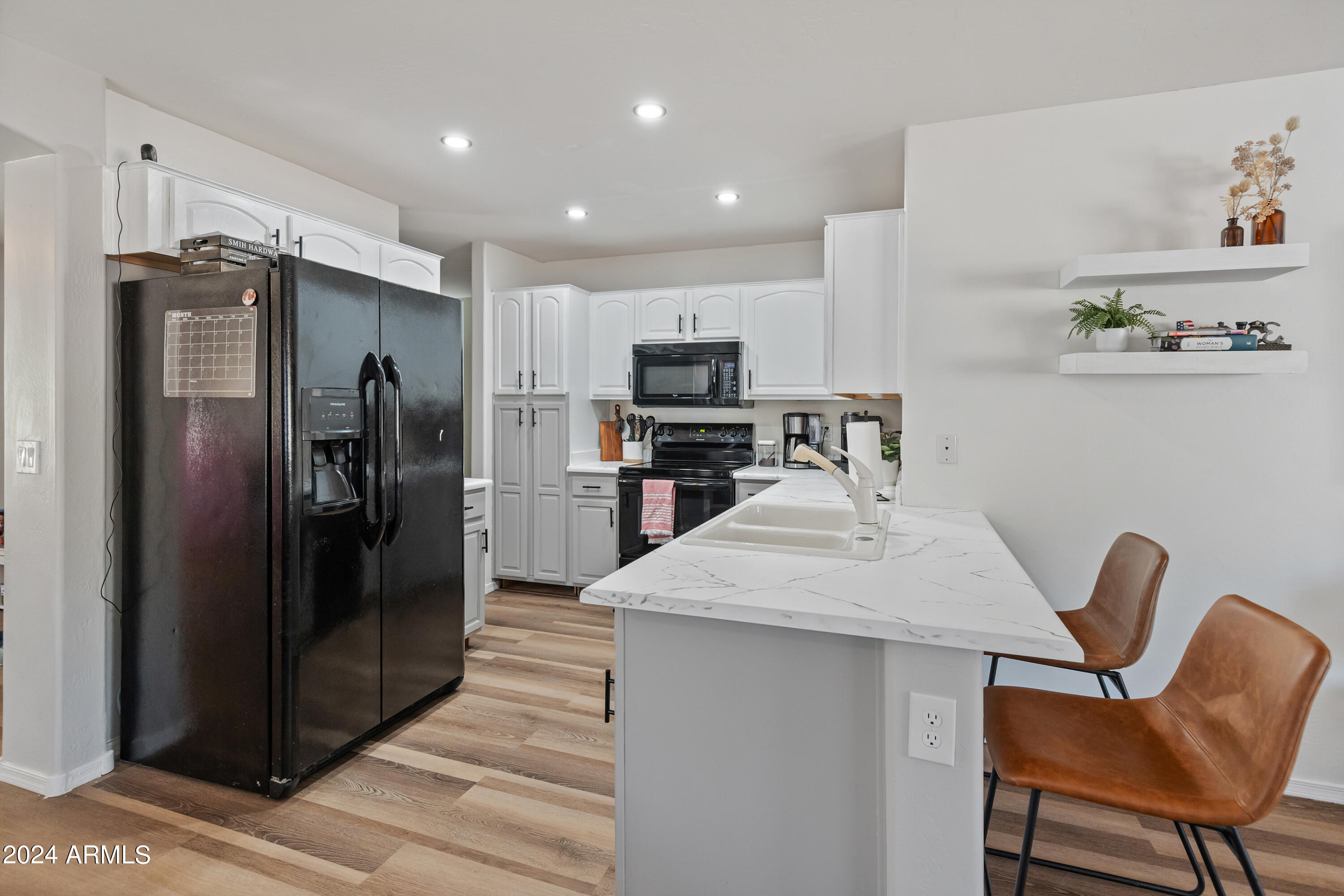 16526 W COTTONWOOD Street