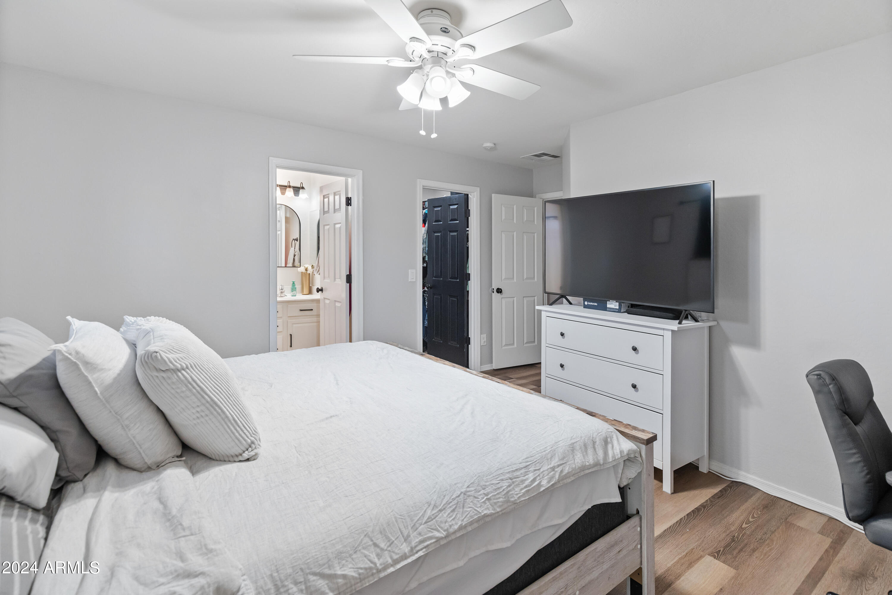 16526 W COTTONWOOD Street