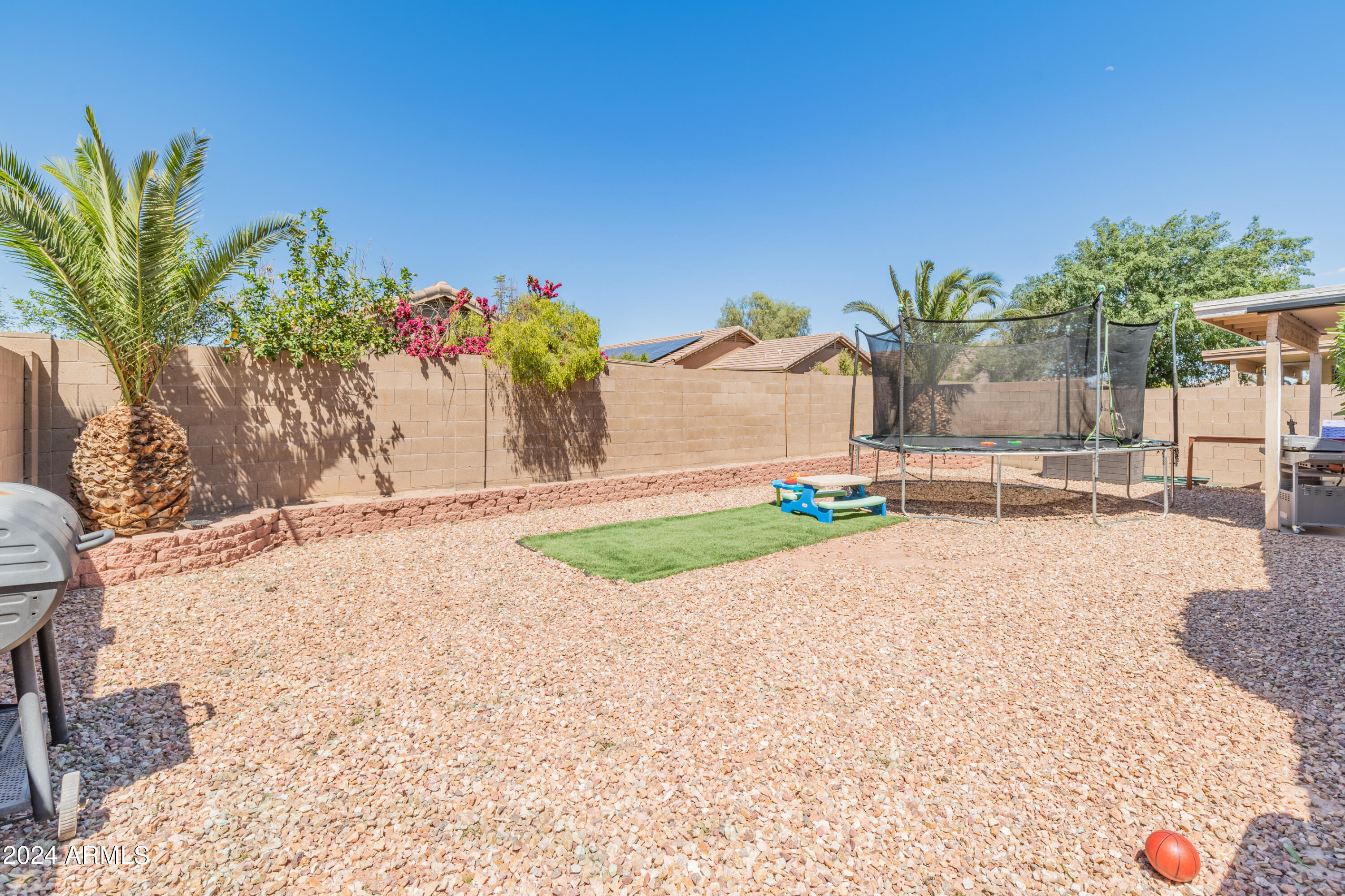 16526 W COTTONWOOD Street