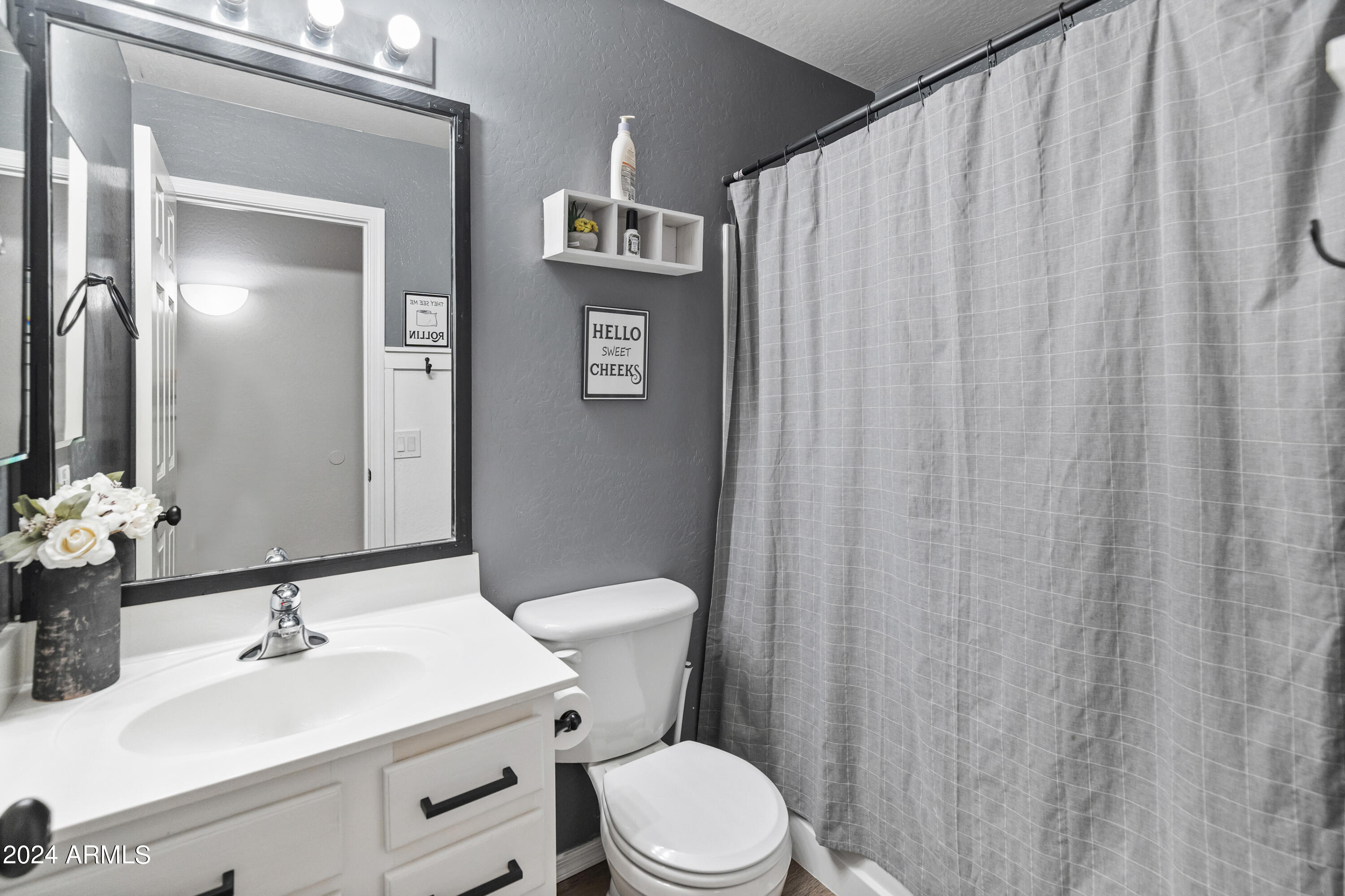 16526 W COTTONWOOD Street