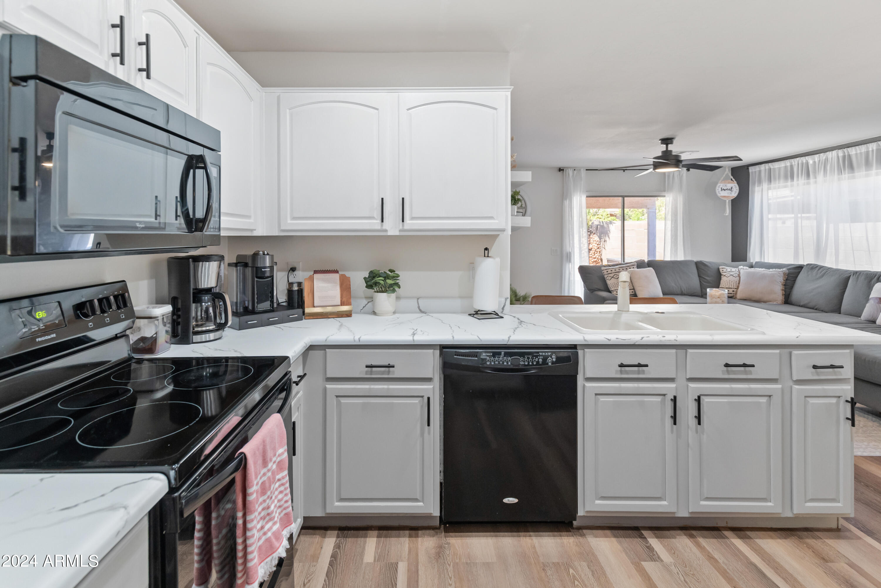 16526 W COTTONWOOD Street