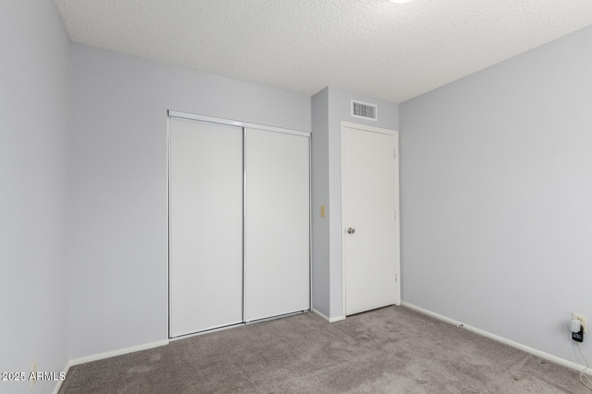 6413 W MONTE CRISTO Avenue