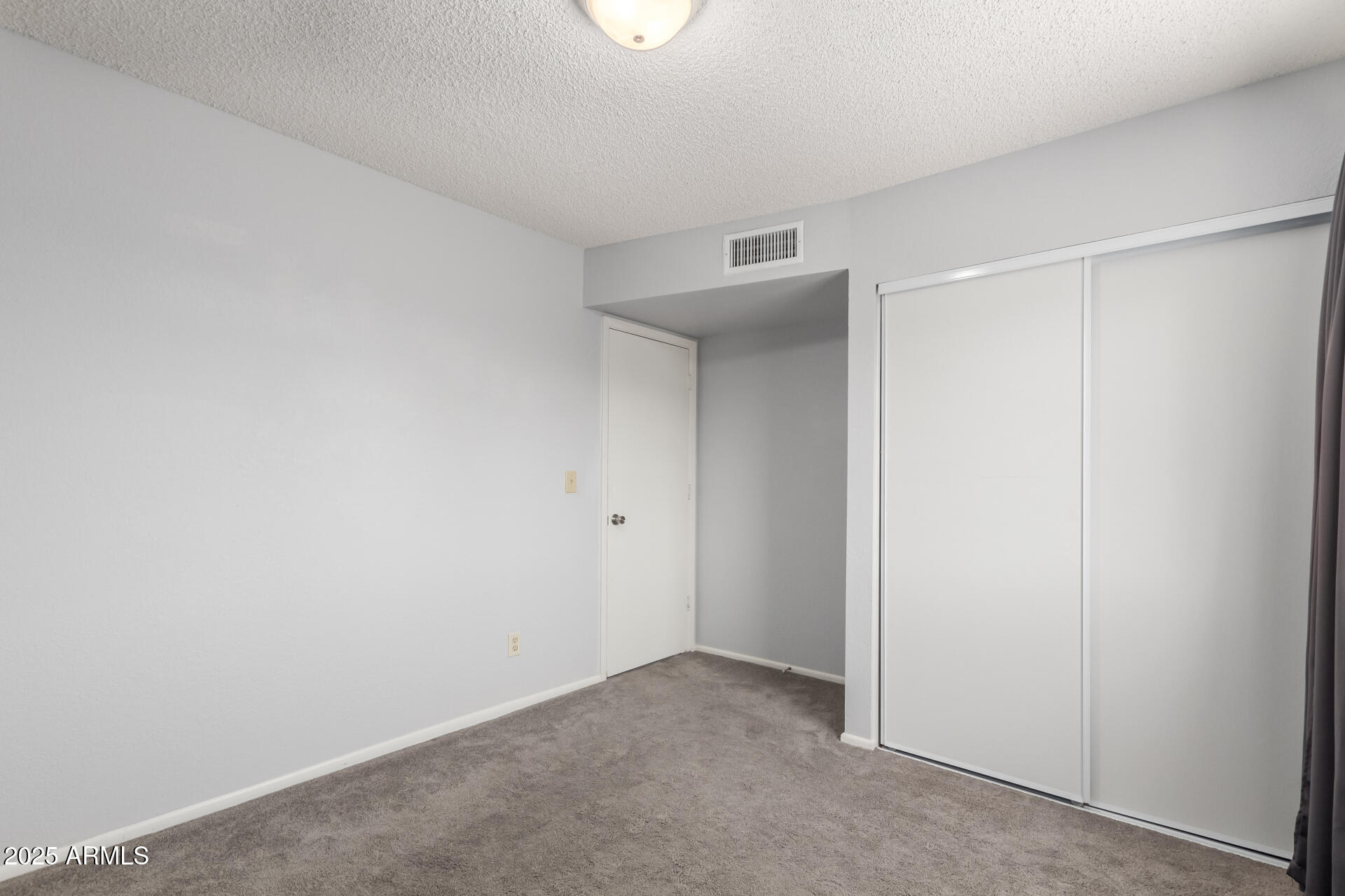 6413 W MONTE CRISTO Avenue