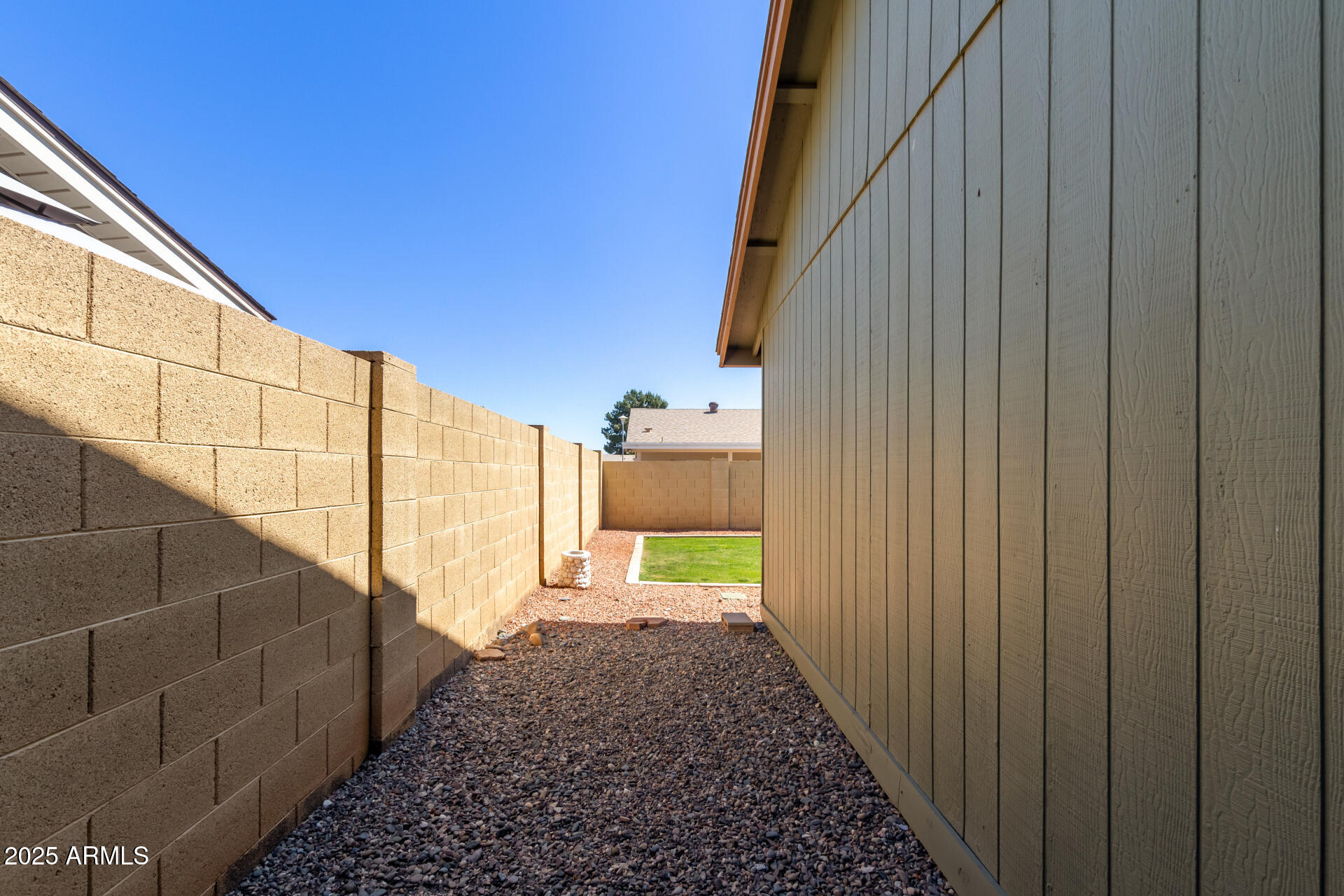 6413 W MONTE CRISTO Avenue