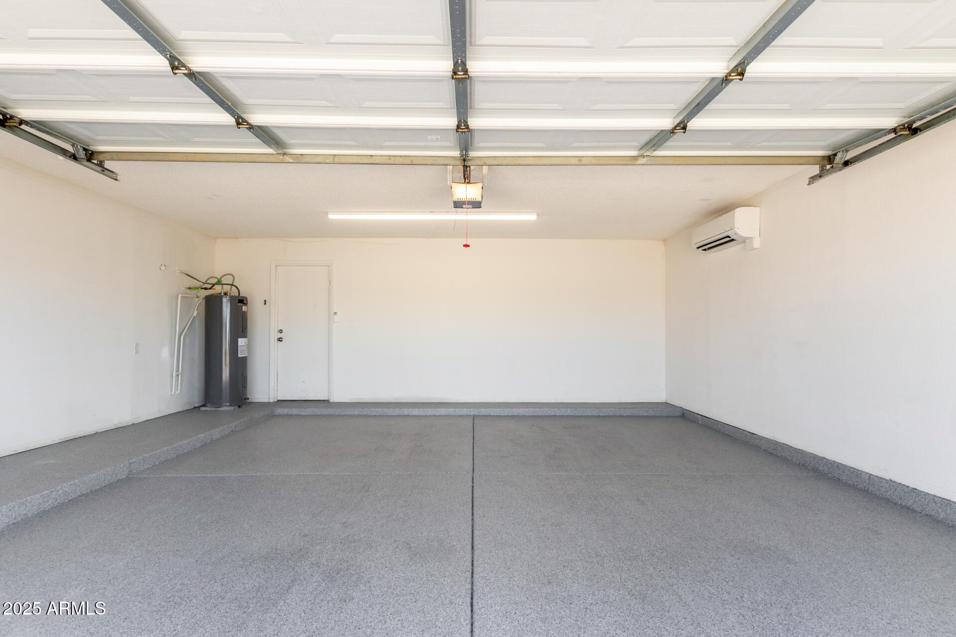 6413 W MONTE CRISTO Avenue