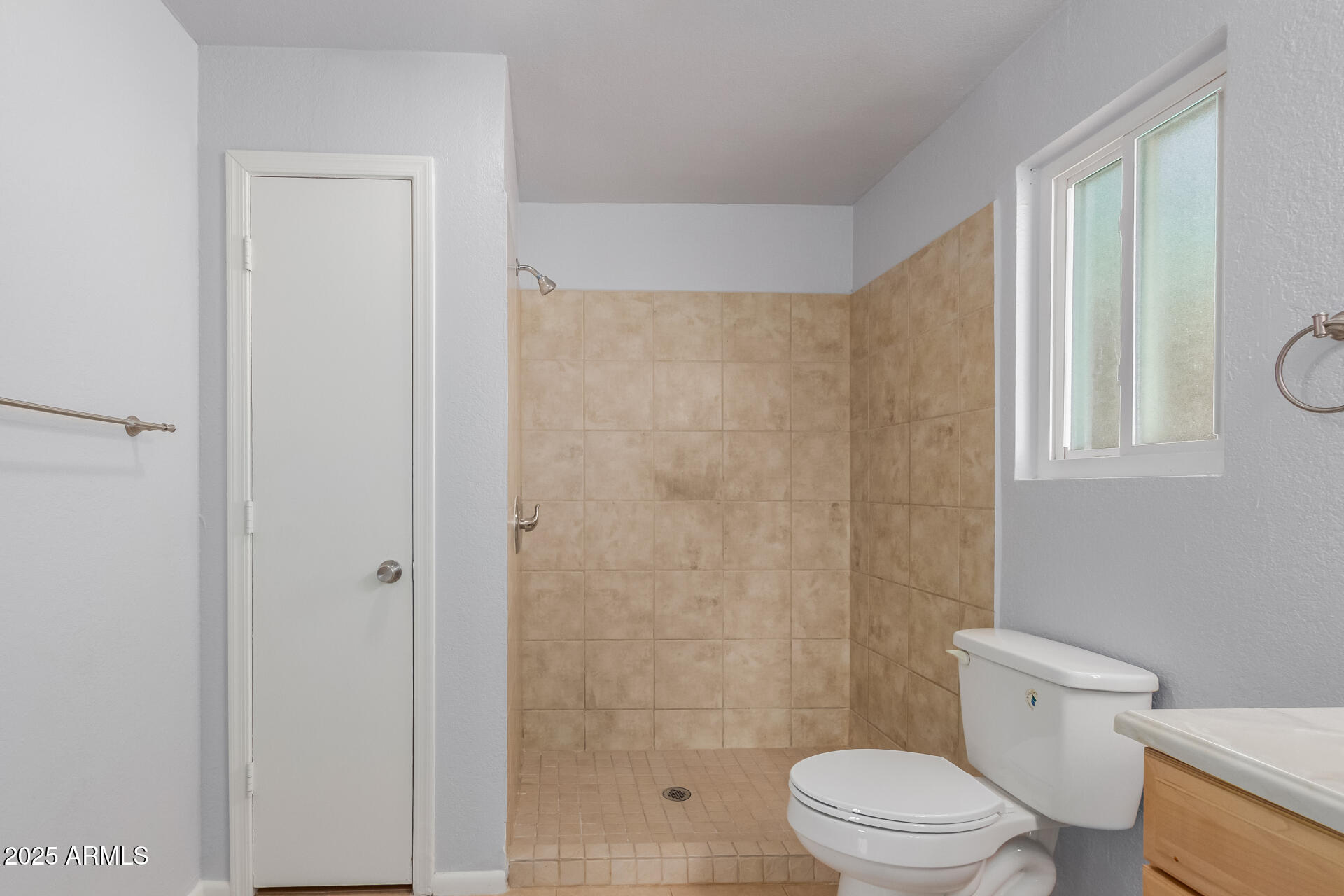 6413 W MONTE CRISTO Avenue