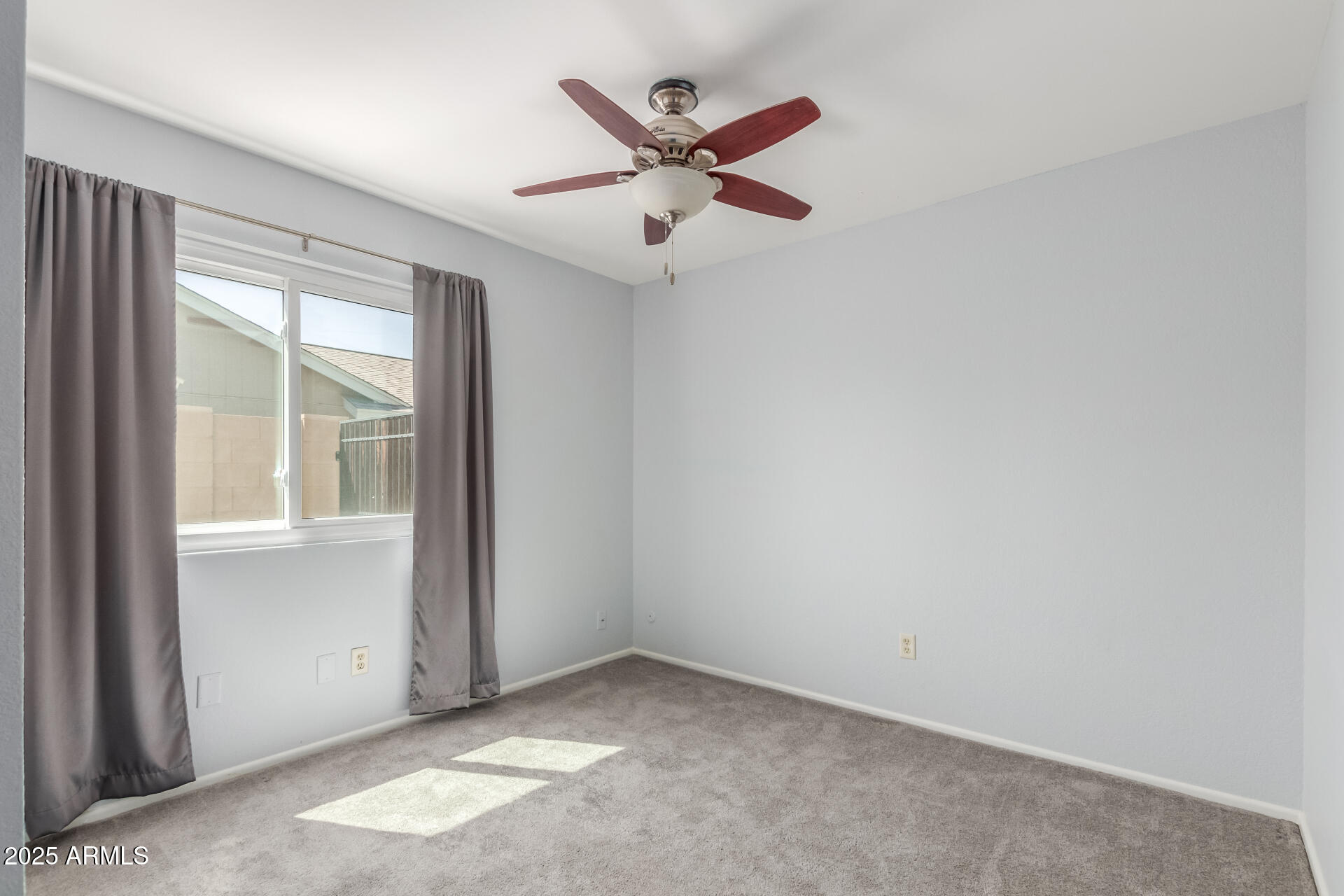 6413 W MONTE CRISTO Avenue