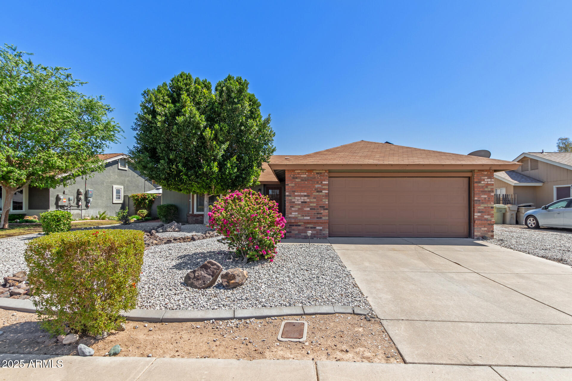 6413 W MONTE CRISTO Avenue