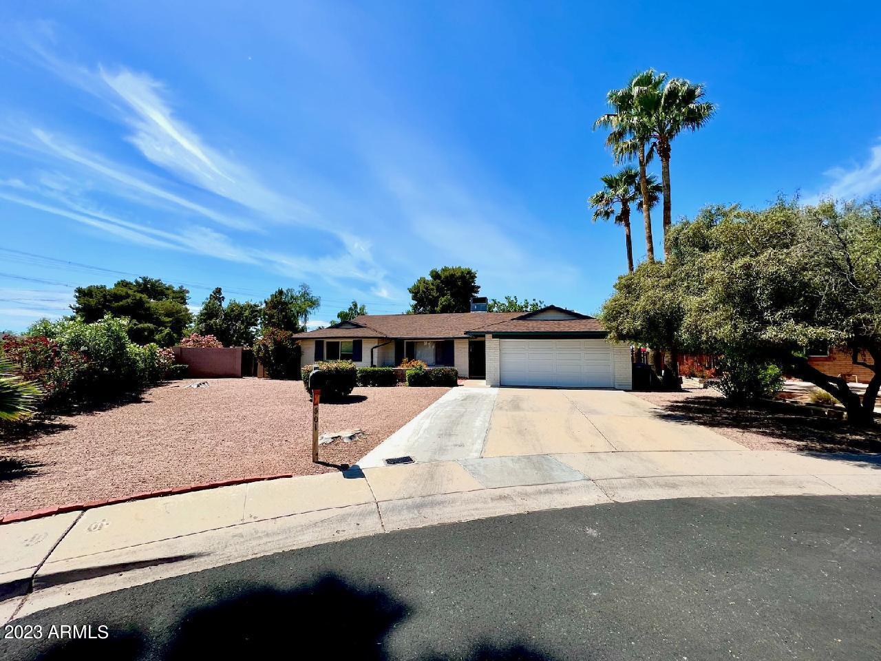 501 E BELL DE MAR Drive
