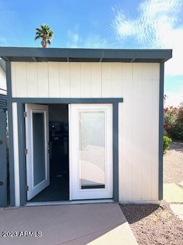 501 E BELL DE MAR Drive