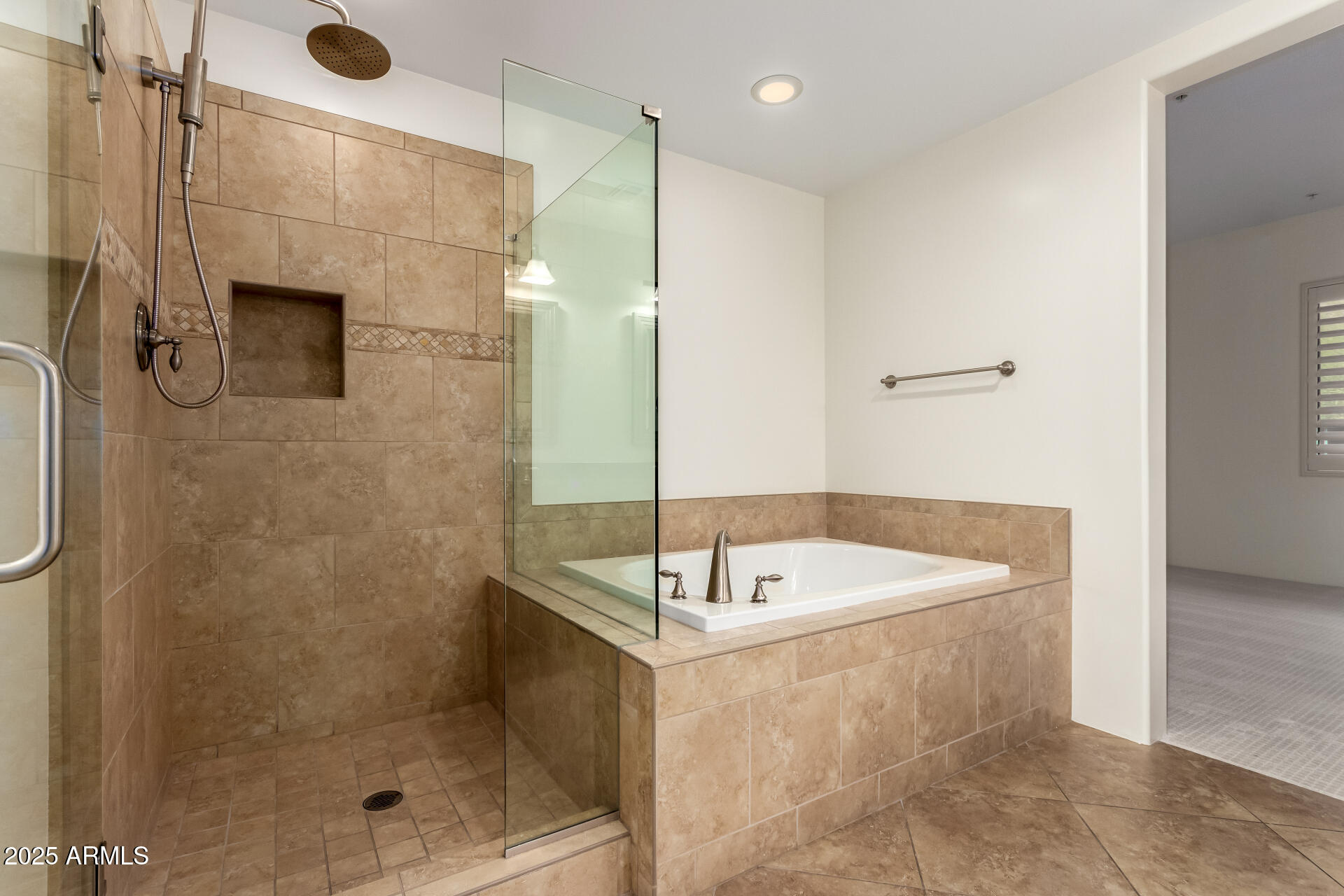 36600 N CAVE CREEK Road Unit: C7