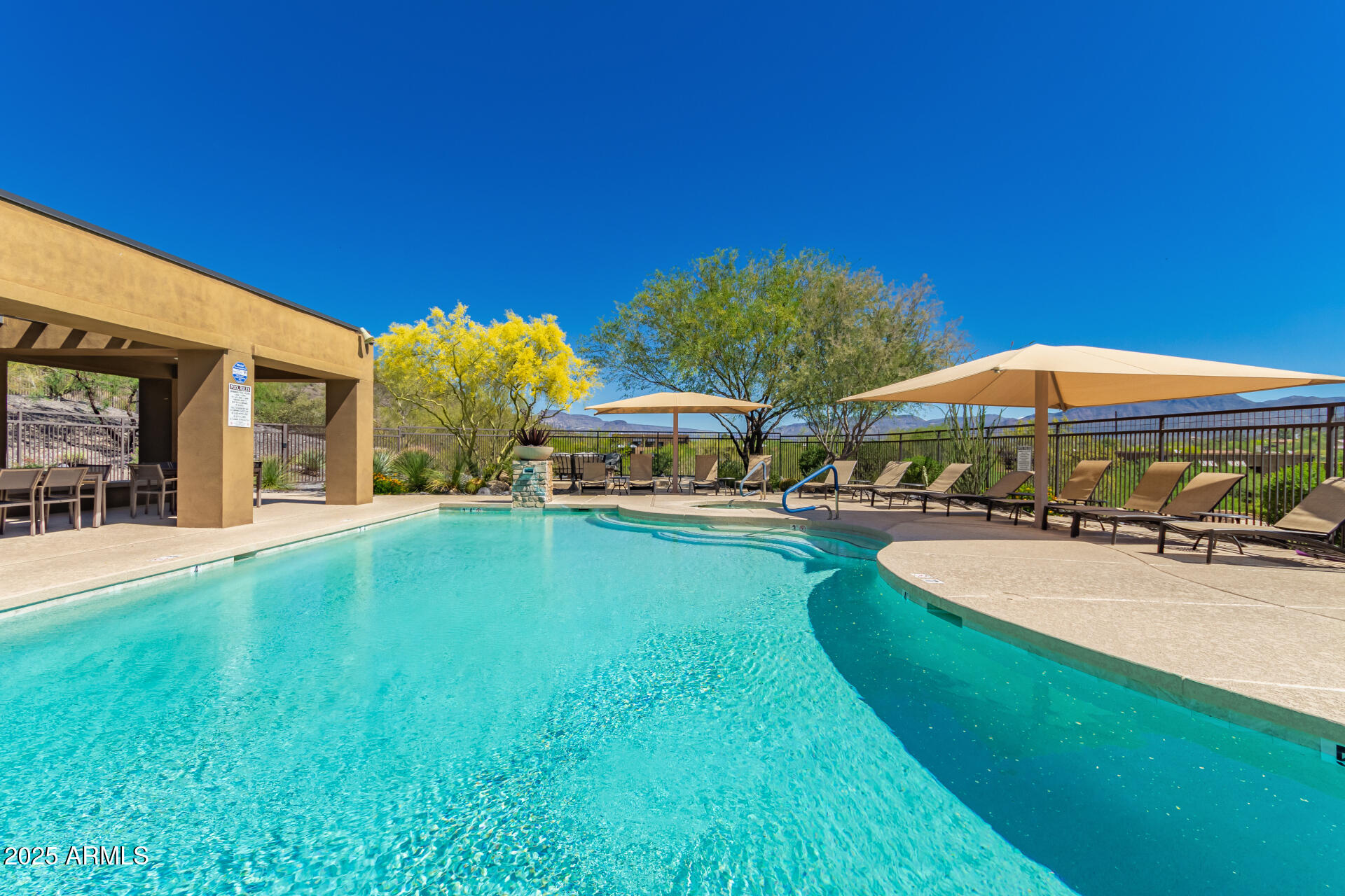 36600 N CAVE CREEK Road Unit: C7