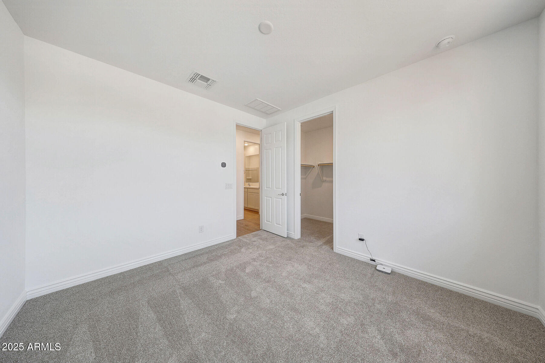 14766 W HONEYSUCKLE Drive