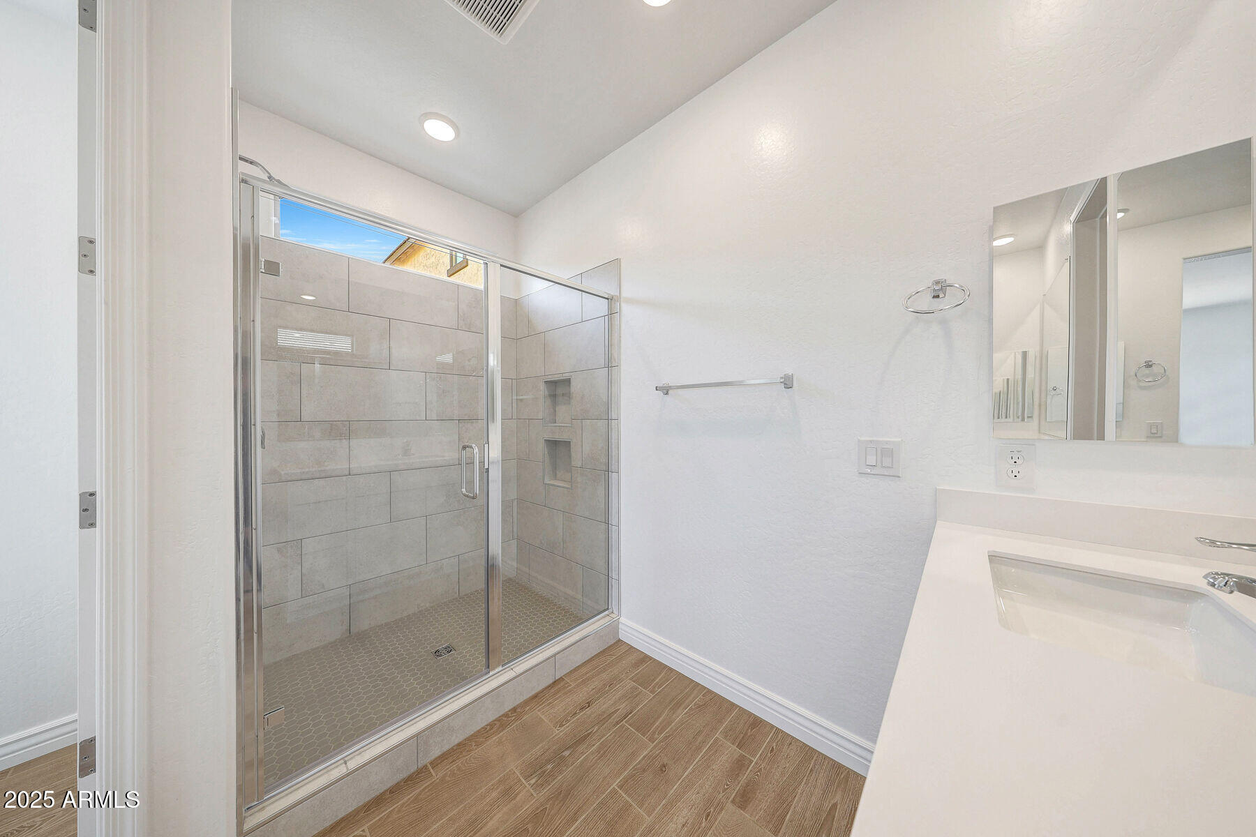 14766 W HONEYSUCKLE Drive