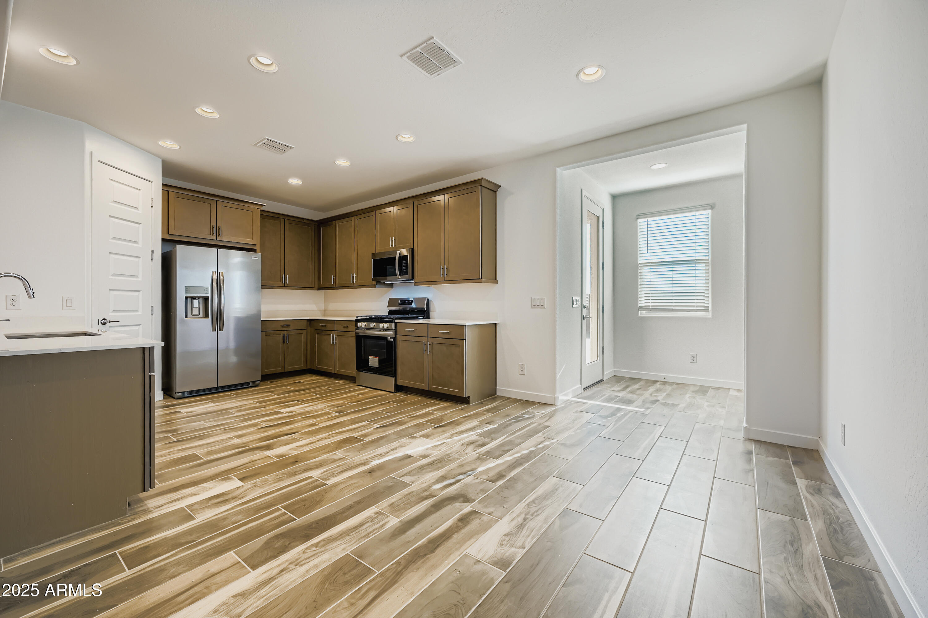 17365 W SMOKETREE Drive