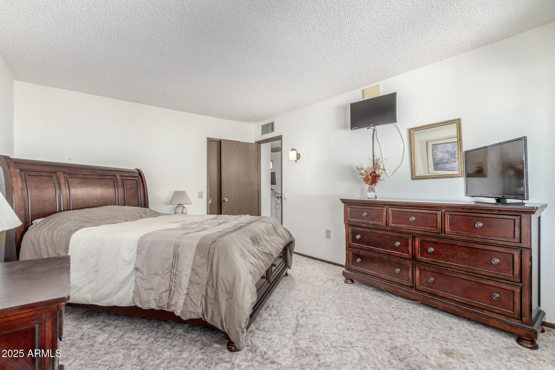 12535 W PARKWOOD Drive