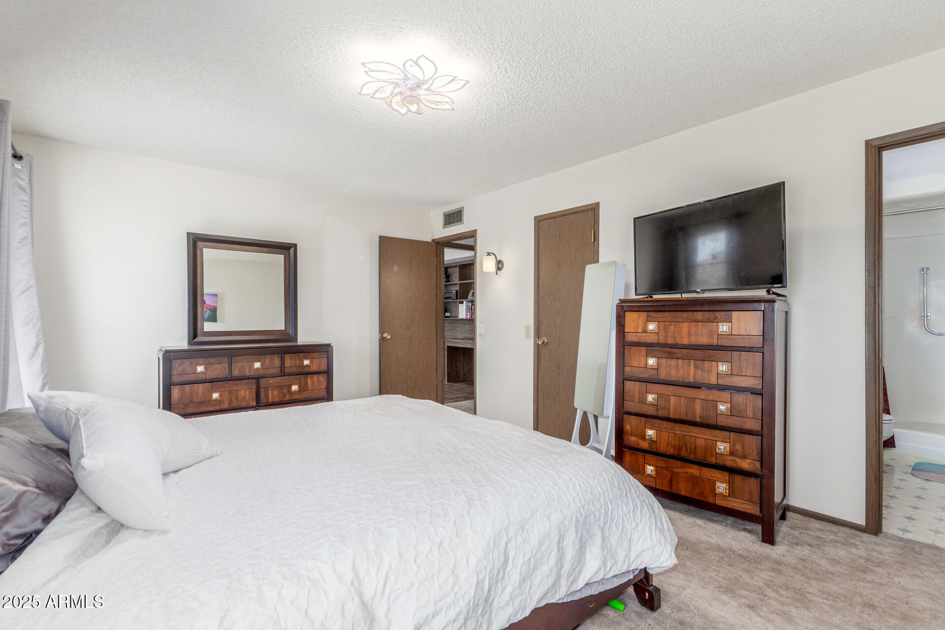 12535 W PARKWOOD Drive