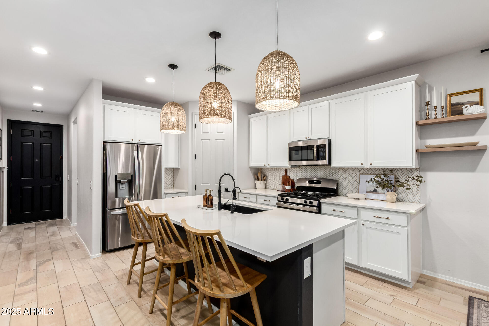 26026 N THORNHILL Drive