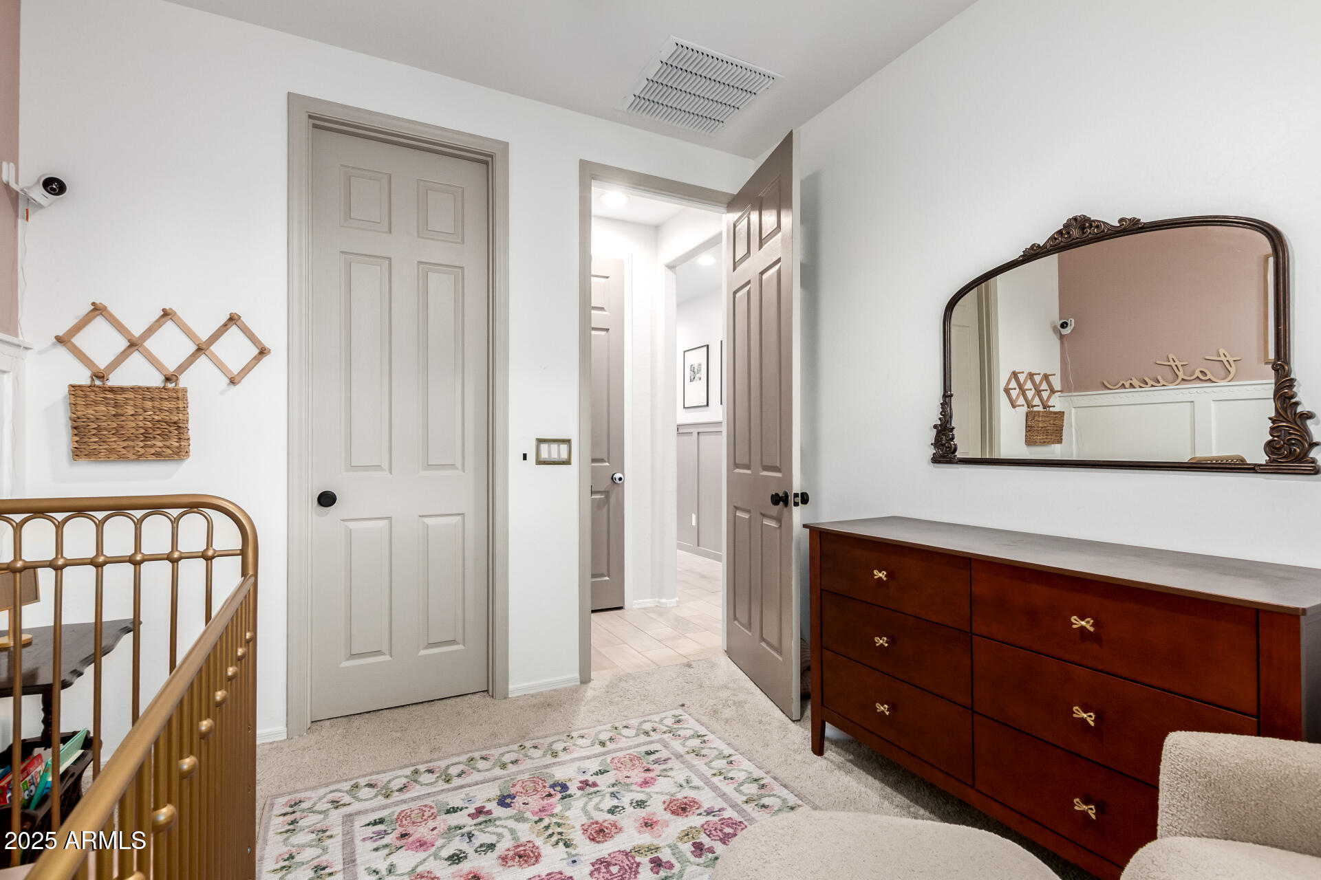 26026 N THORNHILL Drive