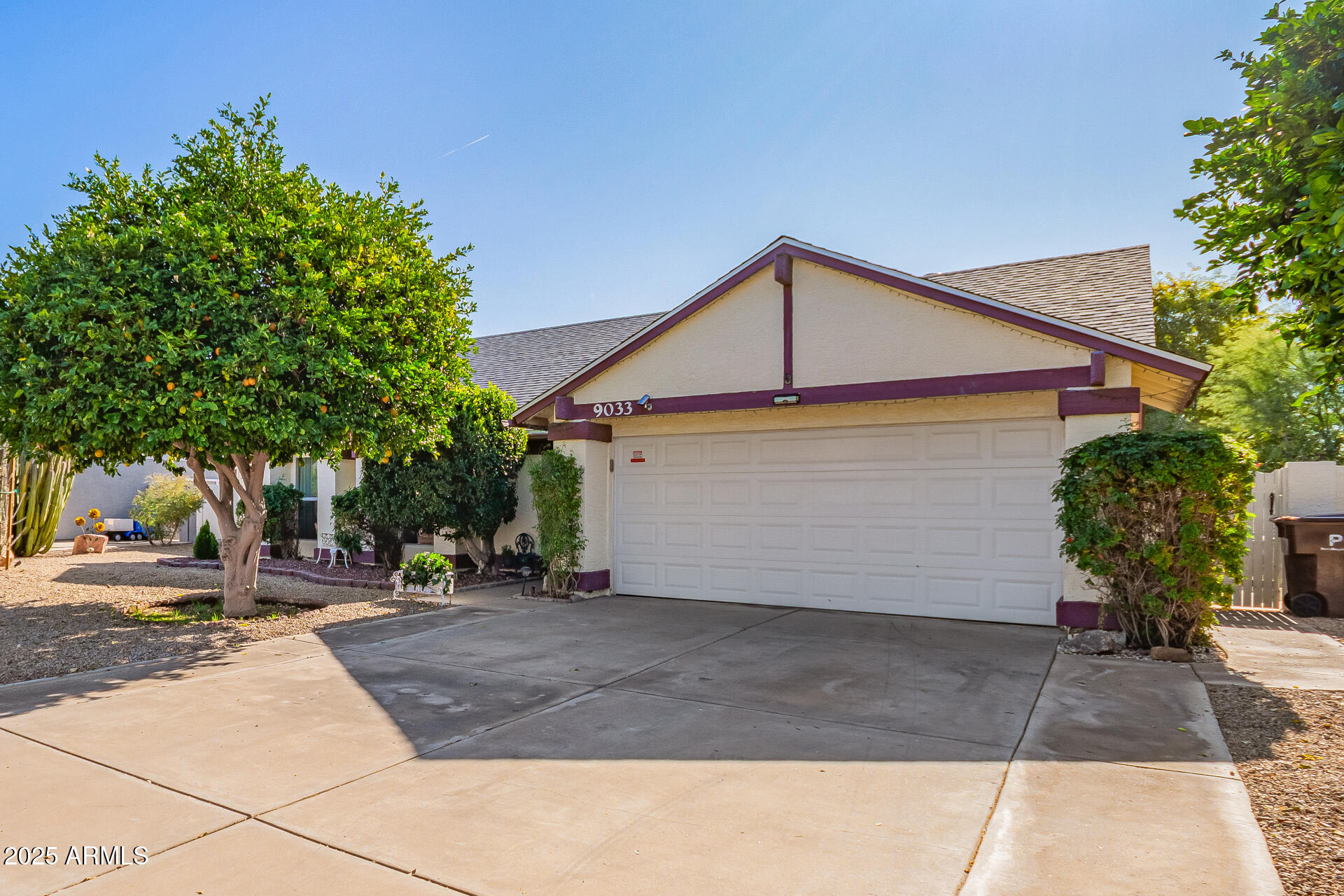 9033 W HATCHER Road