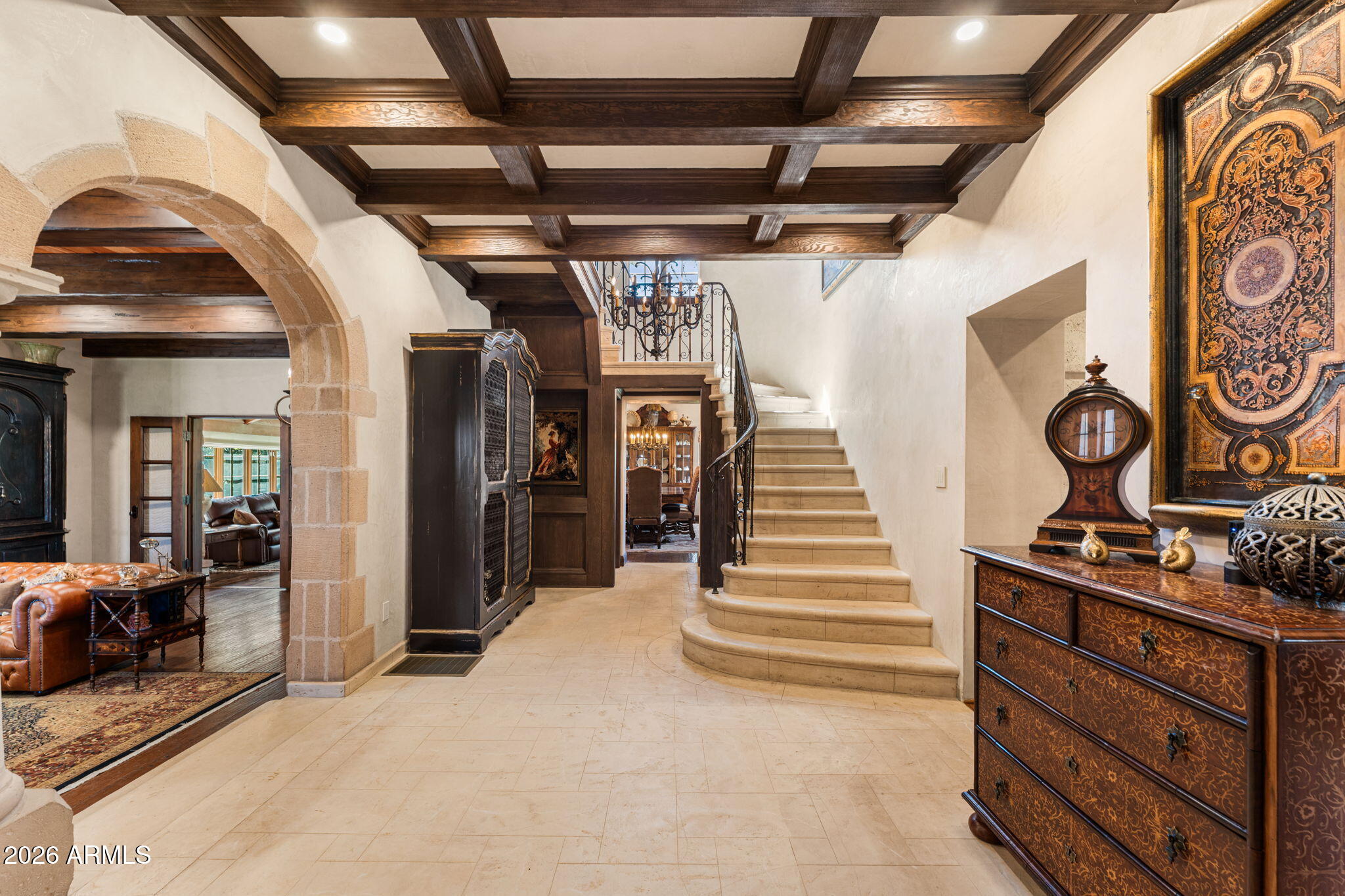 1015 W ENCANTO Boulevard