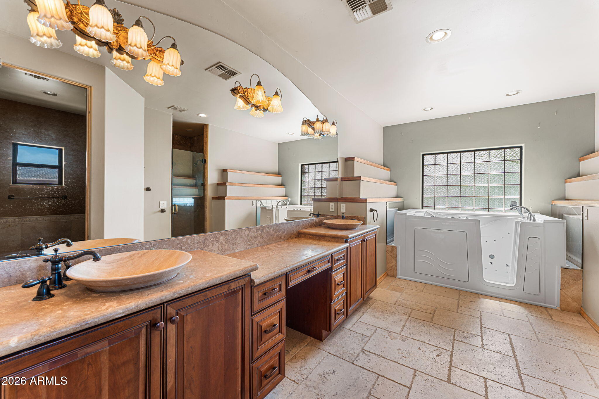 6646 E LONE MOUNTAIN Road