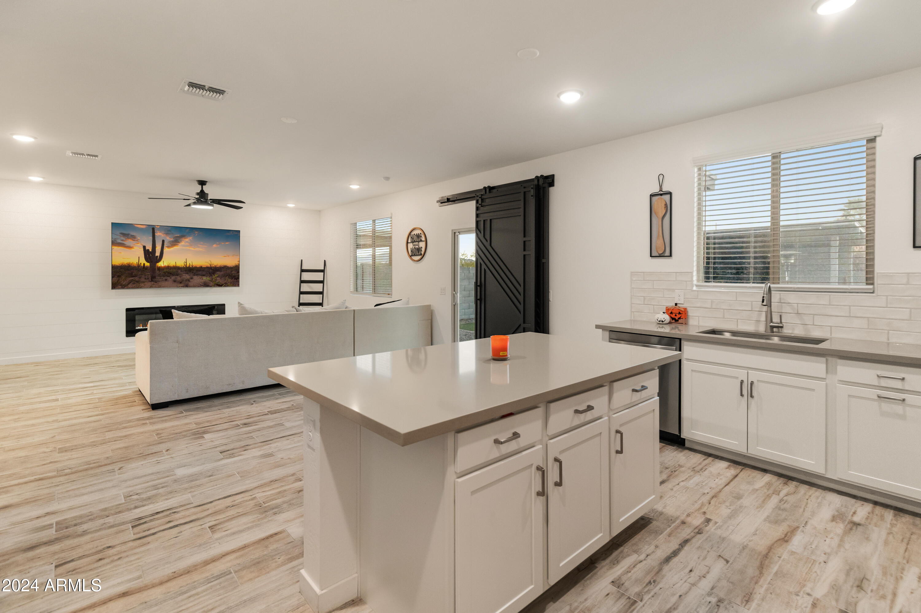 16848 W ALICE Avenue