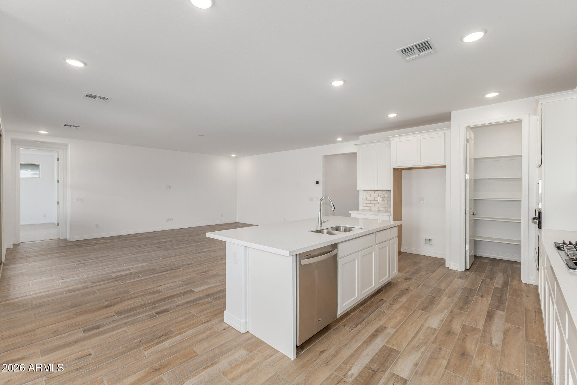 17458 W SAGUARO VISTA Drive