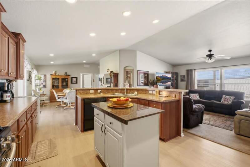 3300 E BROADWAY Road 162