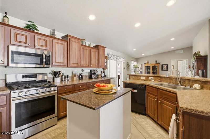 3300 E BROADWAY Road 162