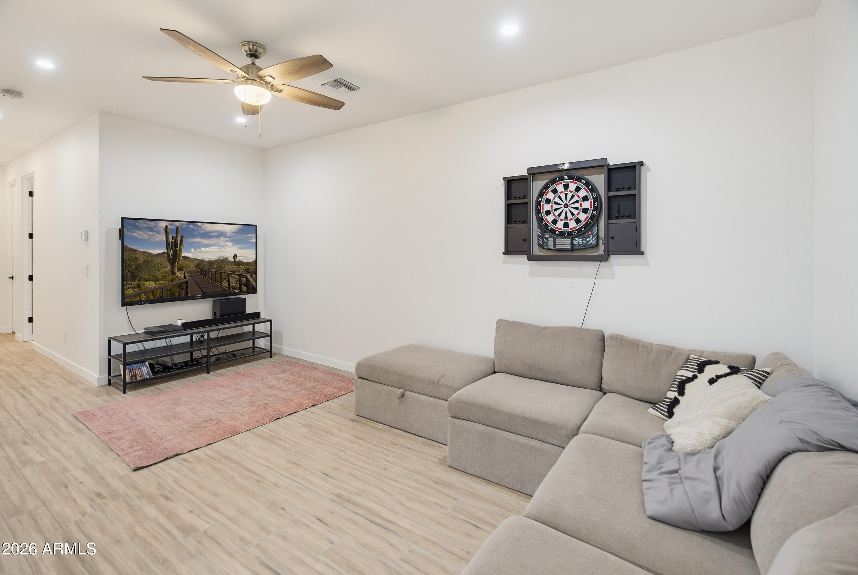 235 W ROCK VIEW Road