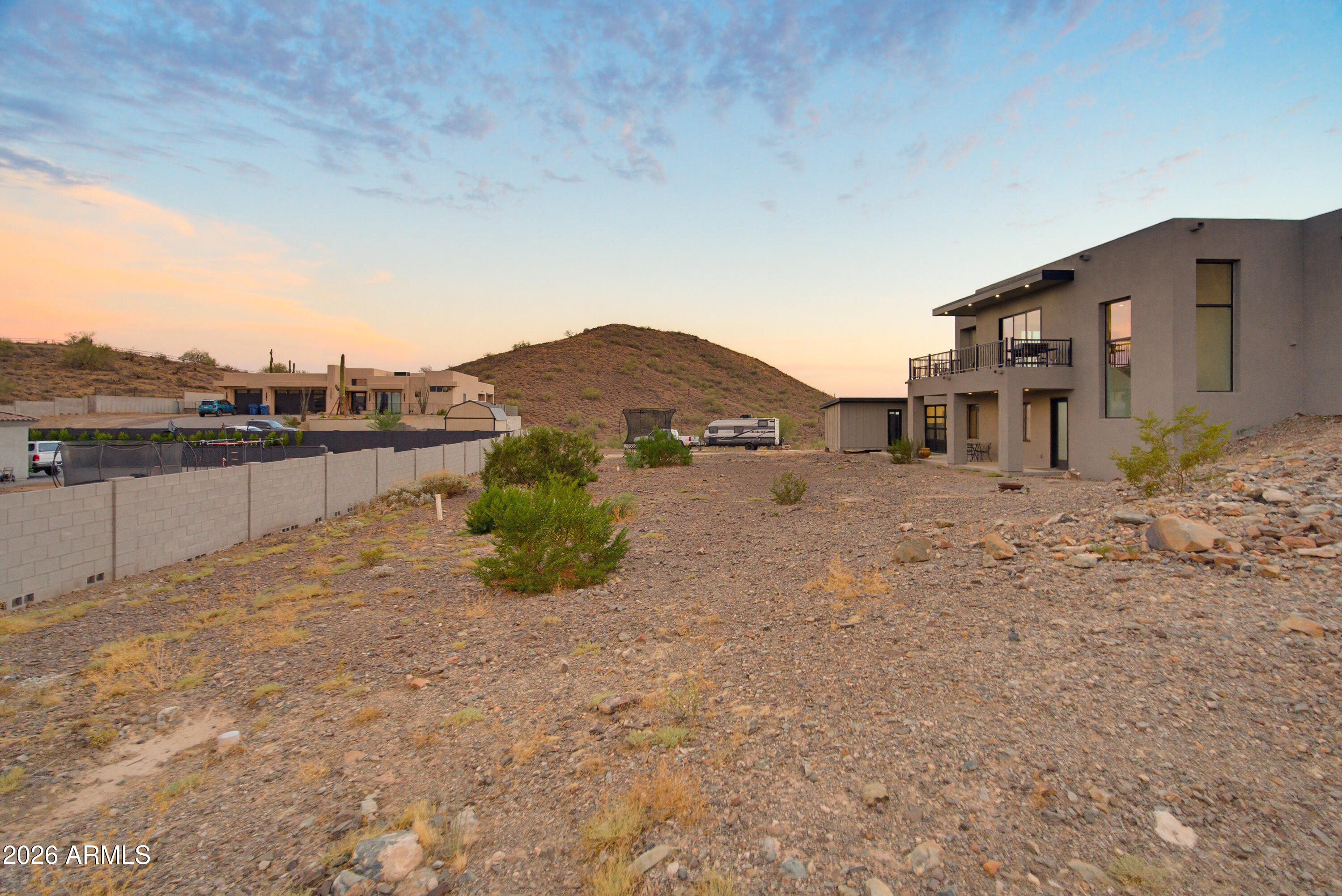 235 W ROCK VIEW Road
