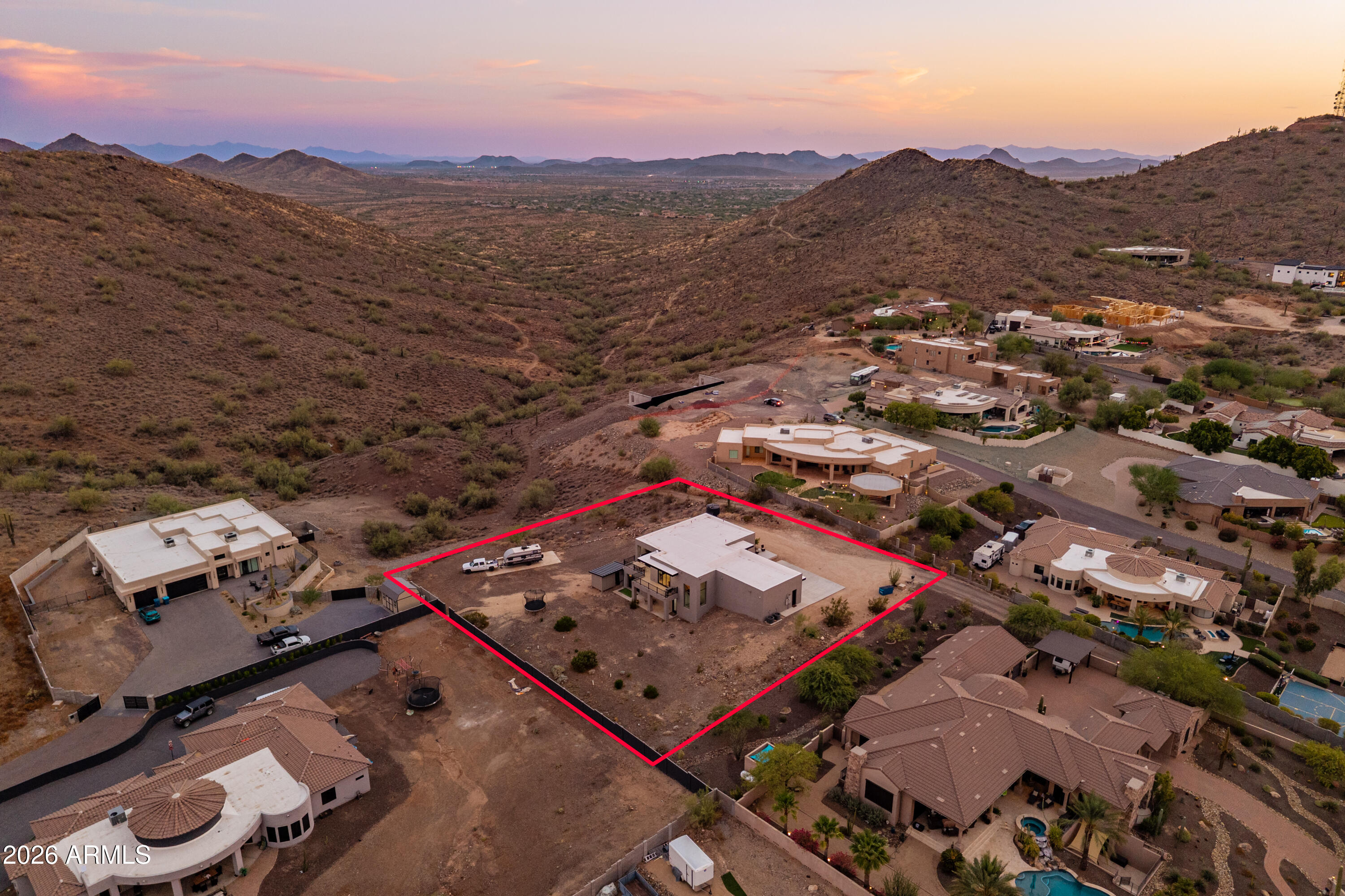 235 W ROCK VIEW Road