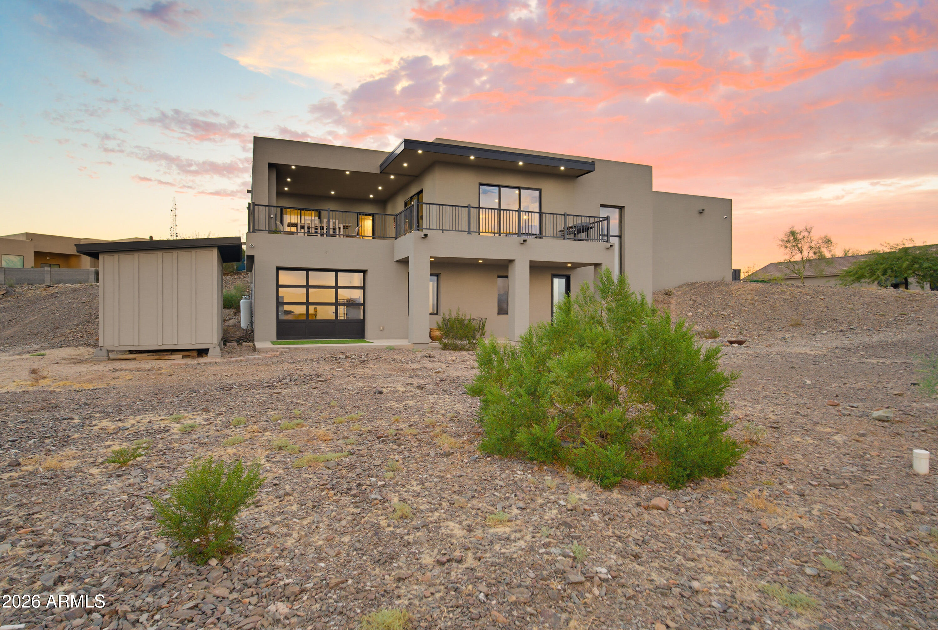 235 W ROCK VIEW Road