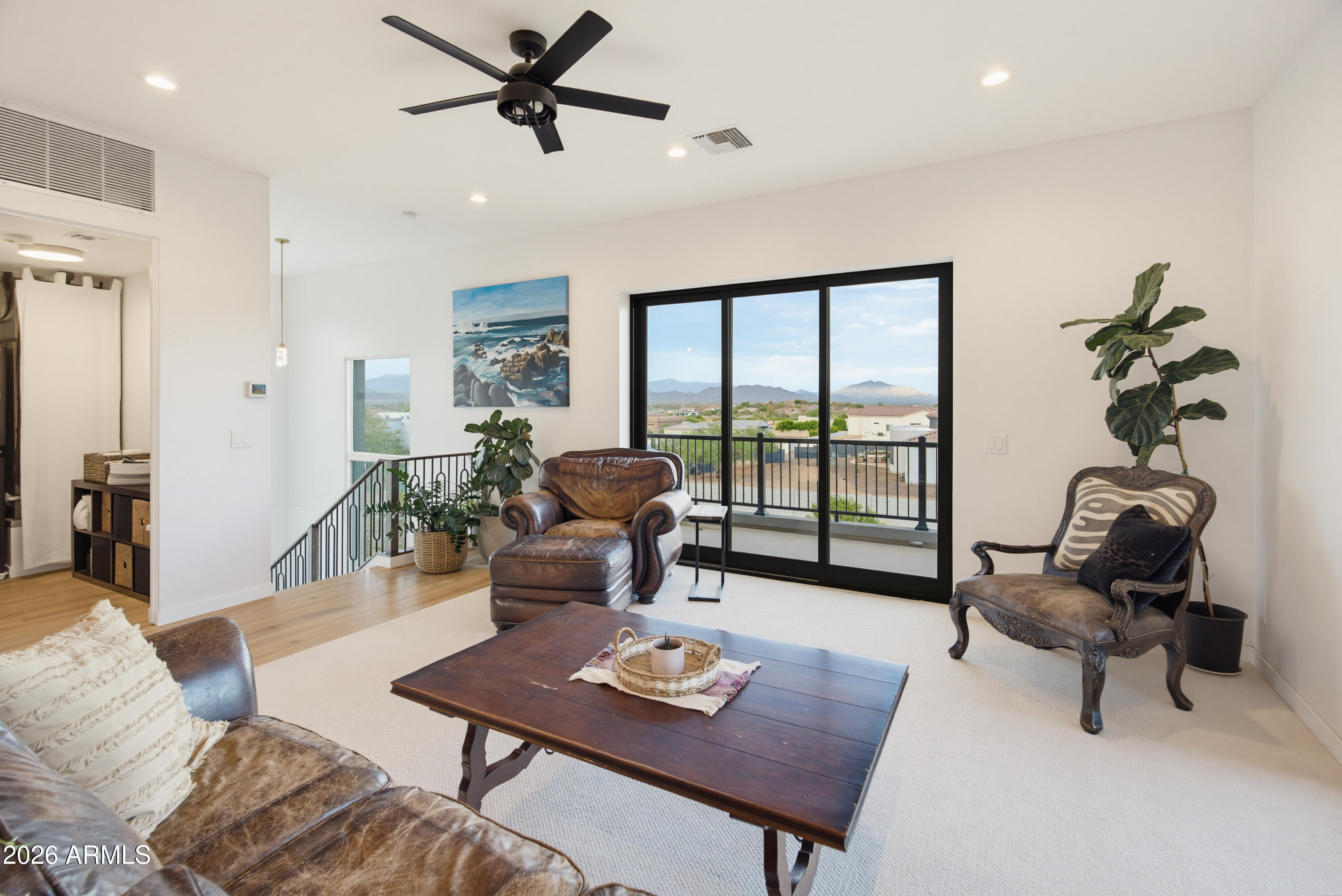 235 W ROCK VIEW Road