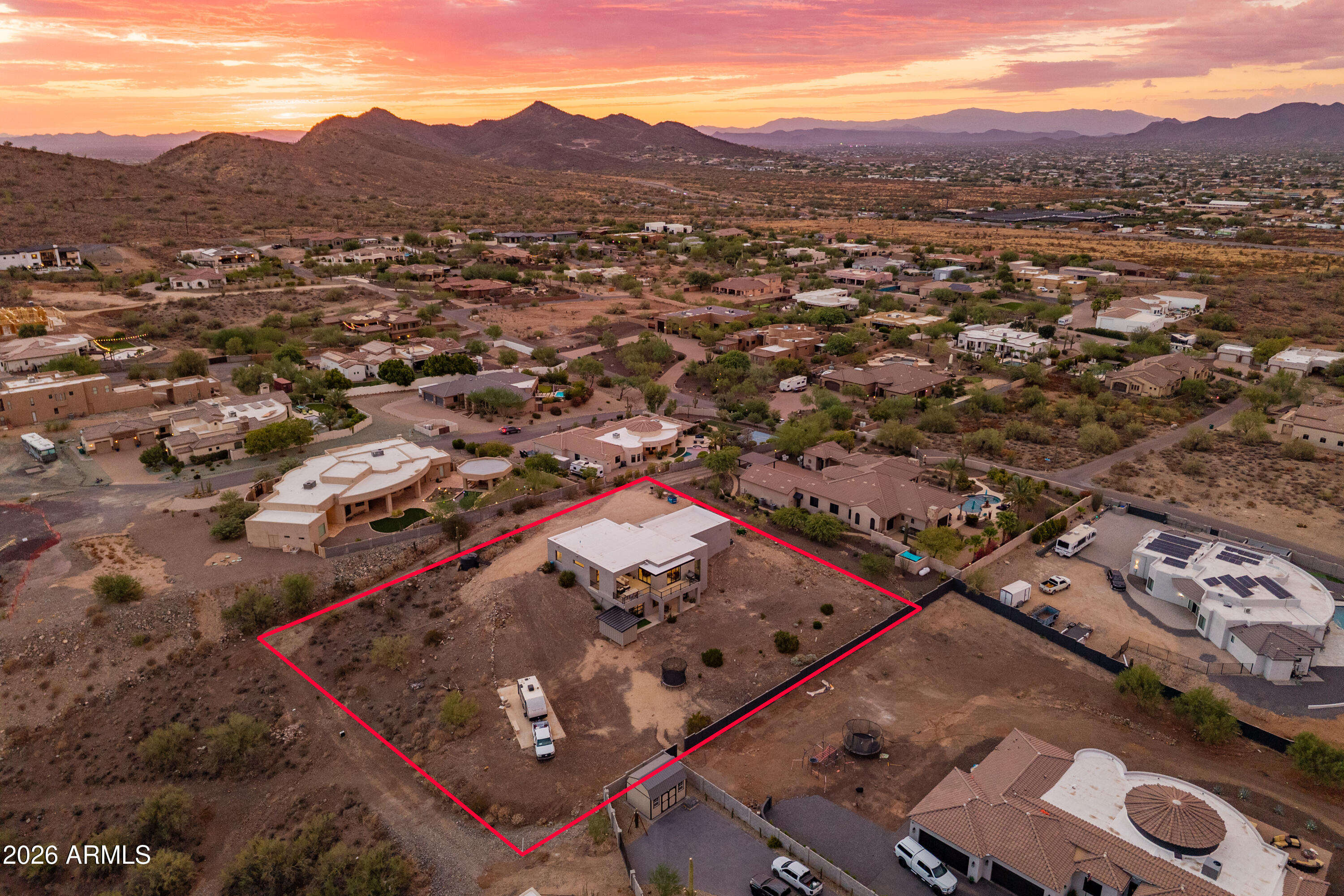235 W ROCK VIEW Road